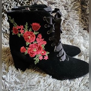 Black Velvet Boots Lace up Boots Embriodered Boots